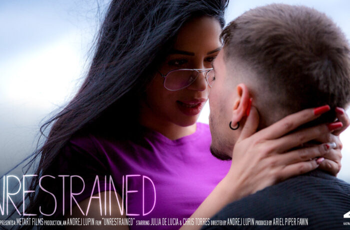 Chris Torres & Julia De Lucia in Unrestrained