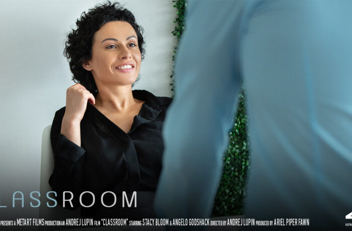 free poron – Stacy Bloom & Angelo Godshack in Classroom